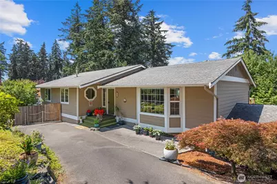 802 Milton Way, Milton, WA 98354 - Photo 2