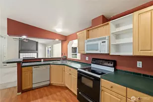 20224 SE 229th St, Maple Valley, WA 98038 - Photo 14
