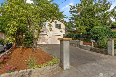 5016 26th Avenue SW, Seattle, WA 98106 - Photo 2