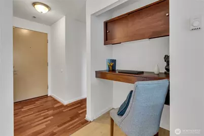 2512 E Madison Street #303, Seattle, WA 98112 - Photo 10