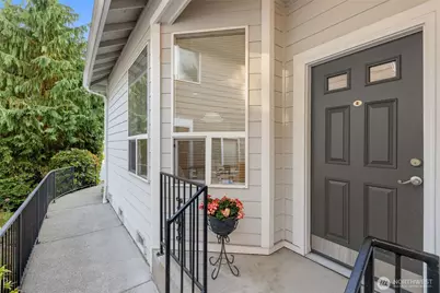 2515 141st Place SW #21B, Lynnwood, WA 98087 - Photo 2