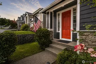 1308 34th St SE, Puyallup, WA 98372 - Photo 2