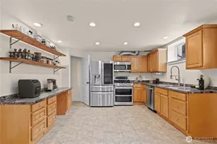 7045 S Fife St, Tacoma, WA 98409 - Photo 20