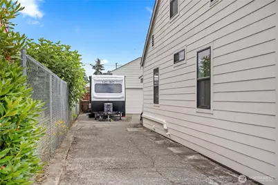 7045 S Fife Street, Tacoma, WA 98409 - Photo 32