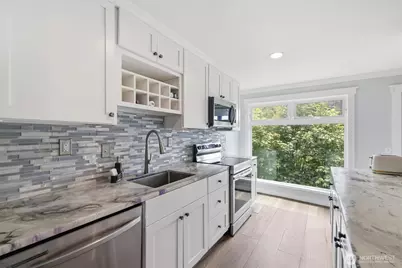 15142 65th Avenue S #313, Tukwila, WA 98188 - Photo 4