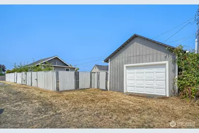 7047 S Warner Street, Tacoma, WA 98409 - Photo 16