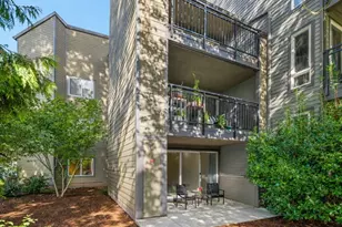 12014 98th Ave NE, Kirkland, WA 98034 - Photo 8