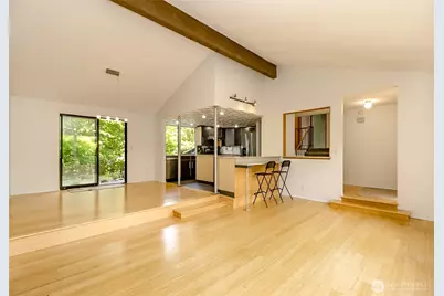 14333 93rd Avenue NE, Kirkland, WA 98035 - Photo 2