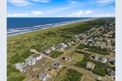 598 Marine View Drive SW, Ocean Shores, WA 98569 - Photo 32