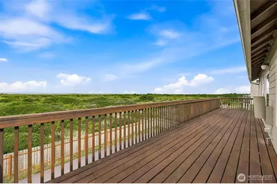 598 Marine View Drive SW, Ocean Shores, WA 98569 - Photo 38