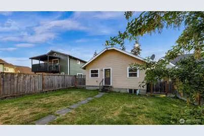 2534 Cherry Street, Bellingham, WA 98225 - Photo 22