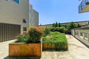 4020 Aurora Ave N, Seattle, WA 98103 - Photo 10