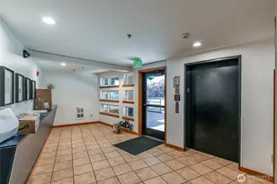 4020 Aurora Ave N, Seattle, WA 98103 - Photo 12