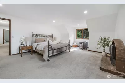 15155 NE 6th Street, Bellevue, WA 98007 - Photo 20
