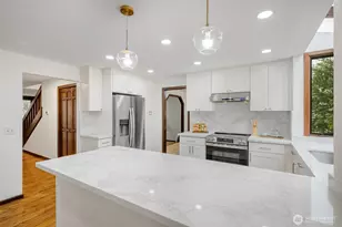 15155 NE 6th St, Bellevue, WA 98007 - Photo 10