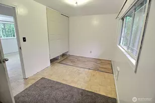 6304 232nd St SW, Mountlake Terrace, WA 98043 - Photo 12