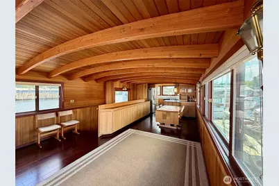 360 W Ewing Street #D-11, Seattle, WA 98119 - Photo 4