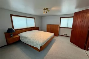 360 W Ewing St, Seattle, WA 98119 - Photo 10