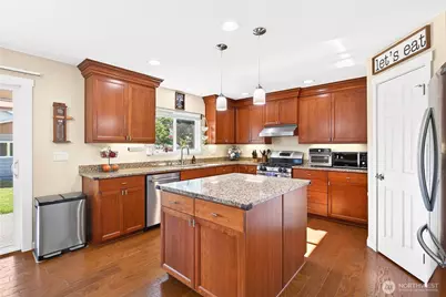 315 N McNeely Street, Buckley, WA 98321 - Photo 6