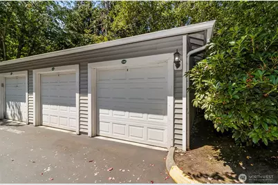 12712 Admiralty Way #F-202, Everett, WA 98204 - Photo 28