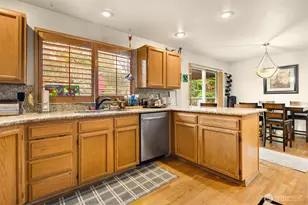 836 SW 345th St, Federal Way, WA 98023 - Photo 4