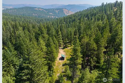 84 Three Seasons Road, Winthrop, WA 98862 - Photo 2