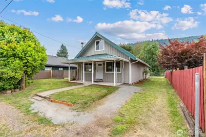 725 W Main Avenue, Morton, WA 98356 - Photo 2