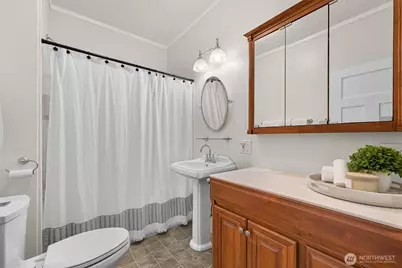 2217 Lynn Street, Bellingham, WA 98225 - Photo 20