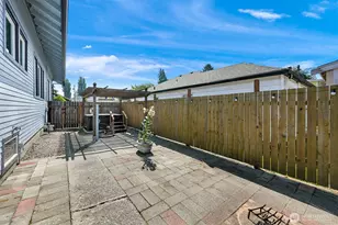 2217 Lynn St, Bellingham, WA 98225 - Photo 32