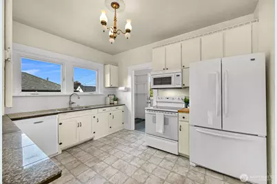 2217 Lynn Street, Bellingham, WA 98225 - Photo 16