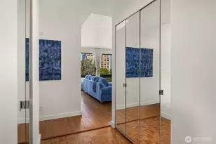 1120 Spring St, Seattle, WA 98104 - Photo 4