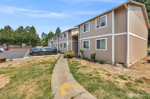 1609 Maple Ln, Kent, WA 98030 - Photo 6
