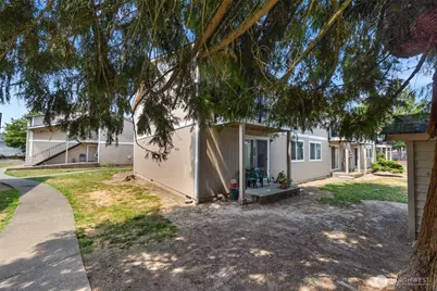 1609 Maple Lane #C1-C8, Kent, WA 98030 - Photo 8
