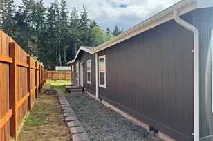 368 Coe St, Coupeville, WA 98239 - Photo 1
