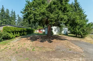18825 94th Dr NW, Stanwood, WA 98292 - Photo 2