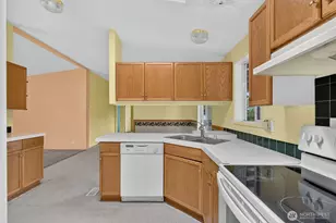 18825 94th Dr NW, Stanwood, WA 98292 - Photo 14