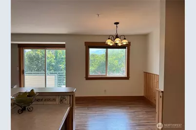 667 4th Street NE #L301, East Wenatchee, WA 98802 - Photo 4