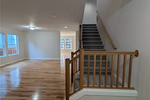 2226 SE 2nd Pl SE, Renton, WA 98056 - Photo 2