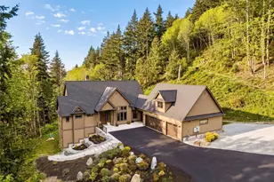 17345 Olympic Pl, Mount Vernon, WA 98274 - Photo 2