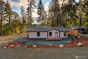 210 E Bridger Ln, Shelton, WA 98584 - Photo 1