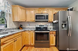 11404 208th Ave E, Bonney Lake, WA 98391 - Photo 12