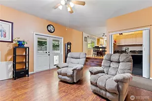 11404 208th Ave E, Bonney Lake, WA 98391 - Photo 16