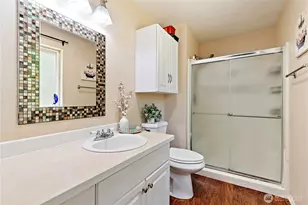 11404 208th Ave E, Bonney Lake, WA 98391 - Photo 20