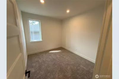 10528 13th Avenue W #B, Everett, WA 98204 - Photo 14