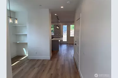 10528 13th Avenue W #B, Everett, WA 98204 - Photo 34