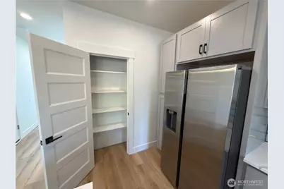 10528 13th Avenue W #B, Everett, WA 98204 - Photo 6