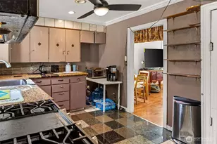 9344 52nd Ave S, Seattle, WA 98118 - Photo 12