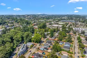 9344 52nd Ave S, Seattle, WA 98118 - Photo 32