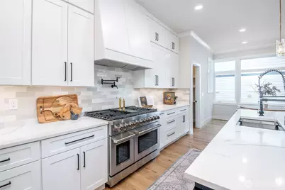 12648 NE 80th Street, Kirkland, WA 98033 - Photo 6