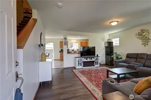 29704 SE 217th Pl SE, Kent, WA 98042 - Photo 2